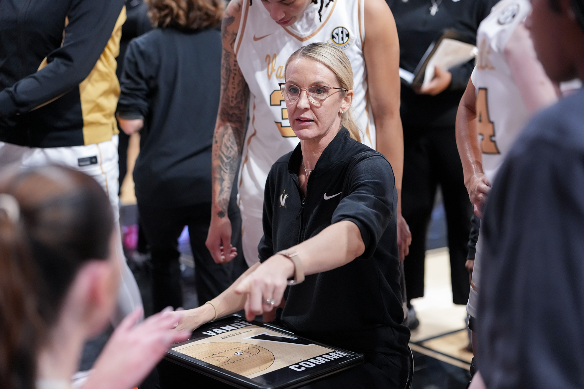 20260226-NASHVILLE,TN. VANDERBILT WOMEN'S BASKETBALL HOSTS THE UNIVERSITY OF ALABAMA IN SEC PLAY AT MEMORIAL GYMNASIUM.