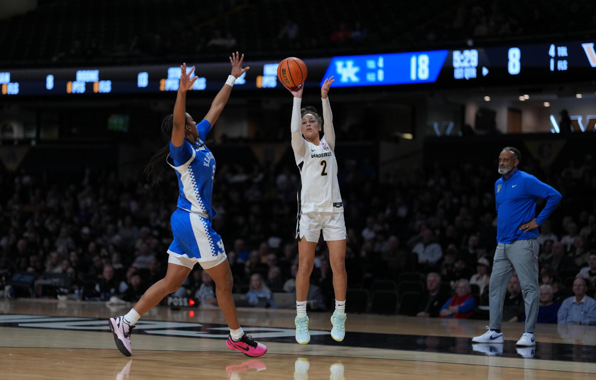 Brown Named to SEC Community Service Team - Vanderbilt Commodores ...