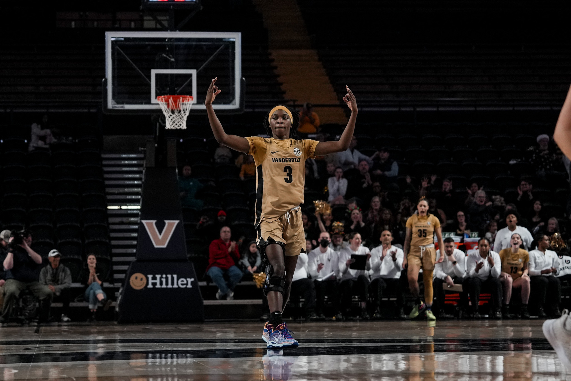Vandy Returns to Action this Friday - Vanderbilt Commodores | Official ...