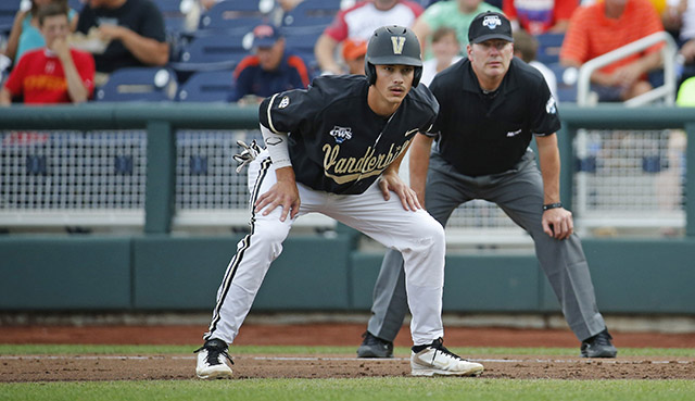 Nothing fishy about Reynolds' freshman season – Vanderbilt University  Athletics – Official Athletics Website