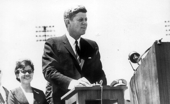 jfk_chc_550_2.jpg
