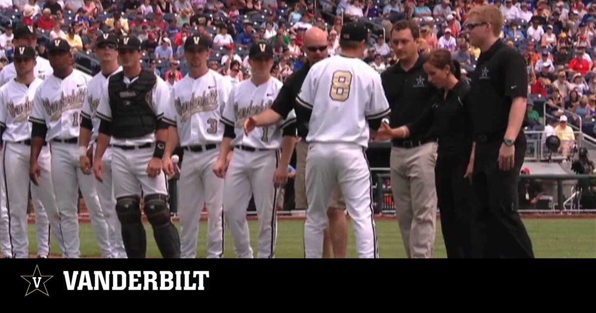 Vanderbilt baseball team receives College World Series rings