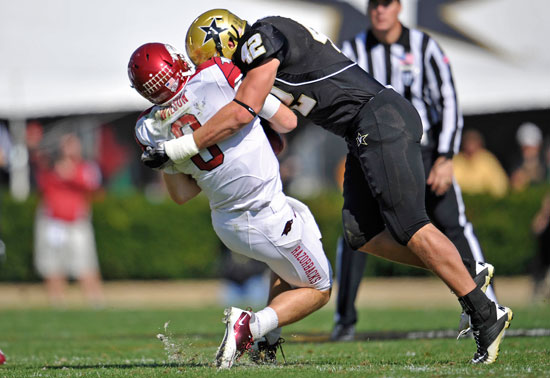 Football v. Auburn - Zac Stacy, Zac Stacy (2) is celebrated…