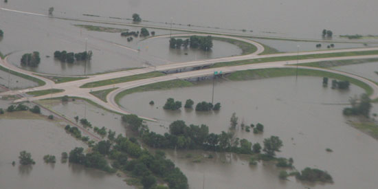 missouririverflooding.jpg