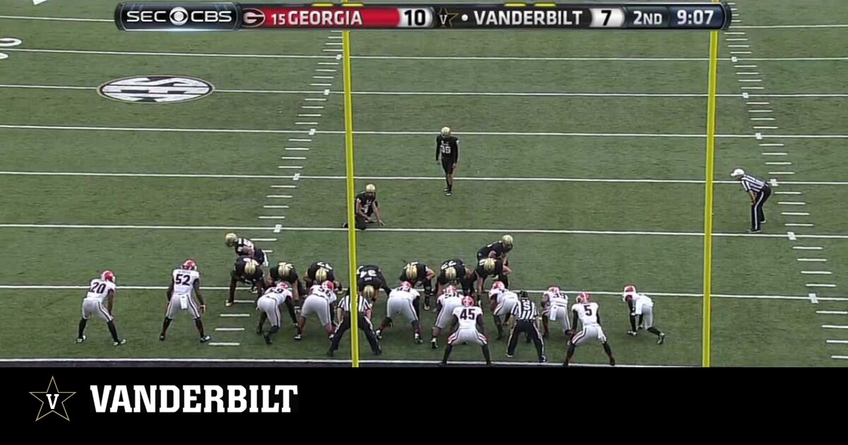Vanderbilt Executes Fake Field Goal for TD – Vanderbilt University