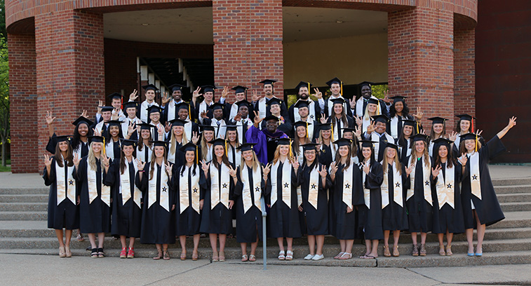 Photos: Commencement Day 2016 – Vanderbilt University Athletics ...