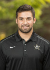 Mason Vierra - Men's Tennis - Vanderbilt University Athletics