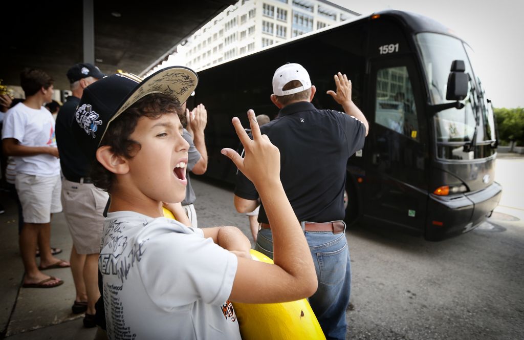 CWS Finals Game 1 Vanderbilt vs. Virginia (Russell) Vanderbilt