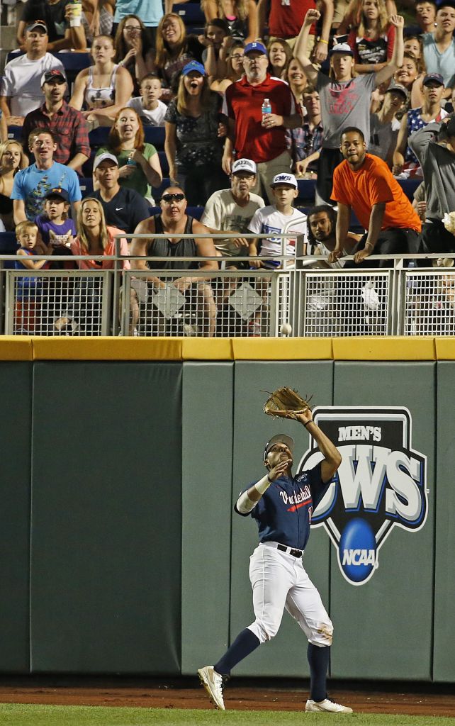 CWS Finals Game 1 Vanderbilt vs. Virginia (Russell) Vanderbilt