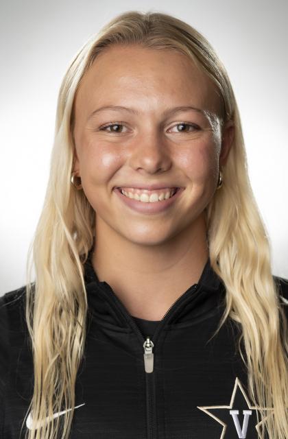 Lizzy Colwell - Swimming - Vanderbilt University Athletics
