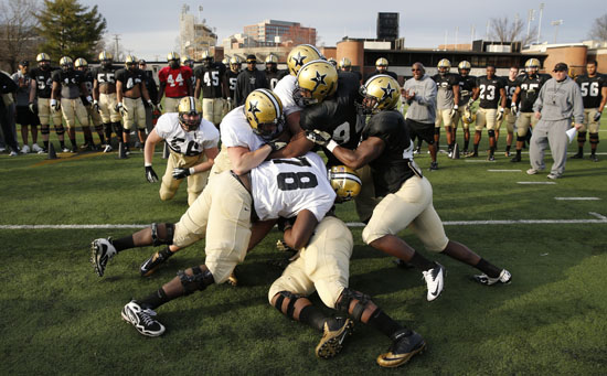 Corey Chavous: A look at the broadcaster, former Vandy football player