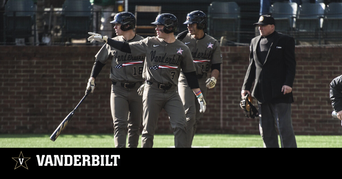 Michigan baseball wins 2020 season opener over Vanderbilt CWS rematch