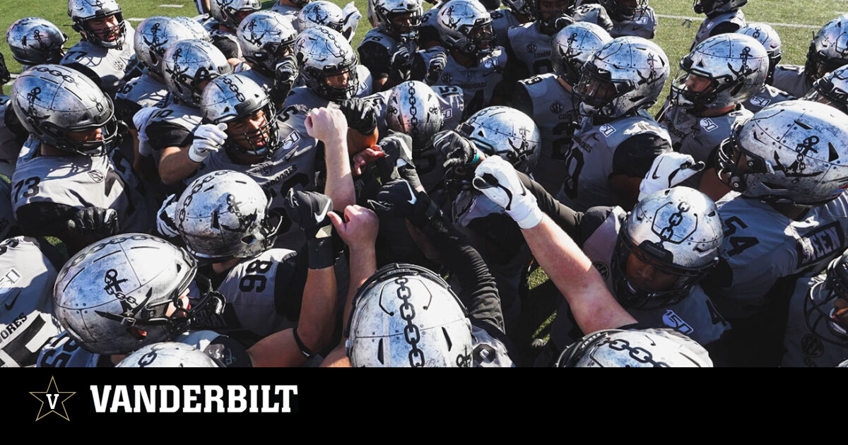 Brandon Smith Representing Riddell With New Prototype Helmet