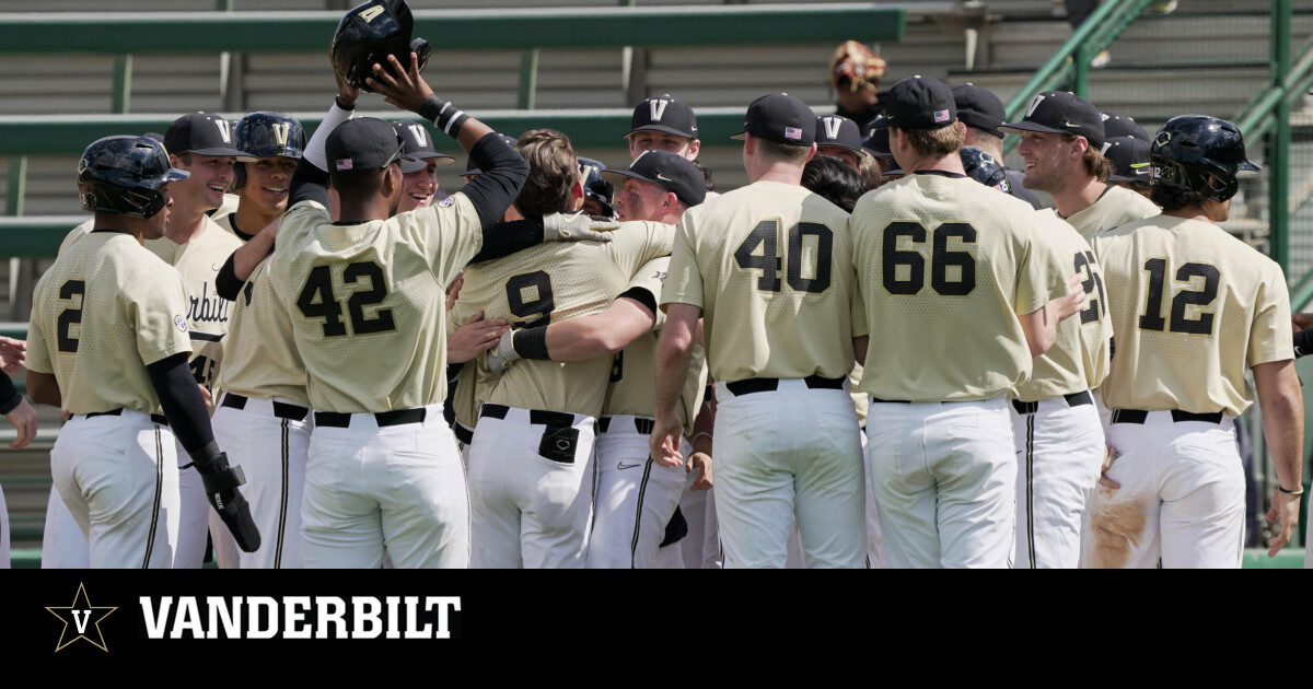 Vanderbilt Baseball on X: TCU plates five as we head into the seventh.  #VandyBoys