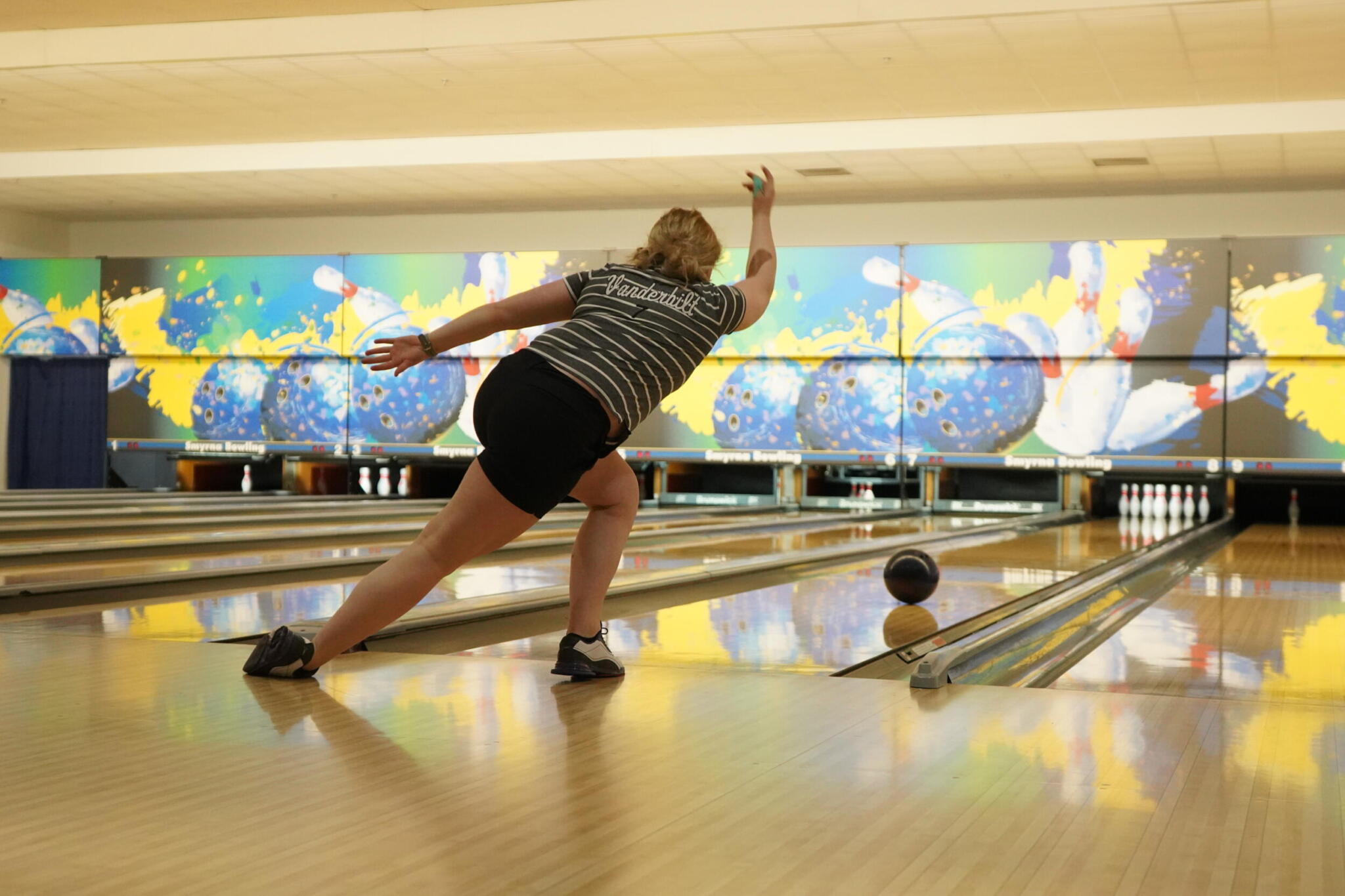 Vanderbilt Bowling | Vanderbilt Sophomore Mabel Cummins Balances Busy ...