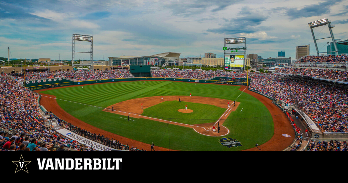 Gonzalez's hit in 12th sends Vandy past Arizona 7-6 in CWS