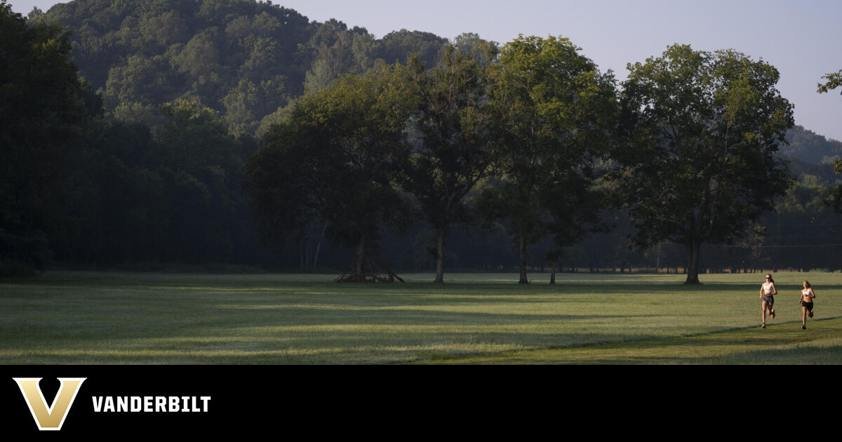 Vanderbilt Track and Field Distance Dores Deepen Depth