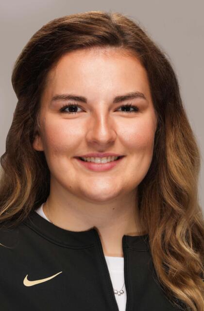 Leah Dusterhoft - Women's Basketball - Vanderbilt University Athletics