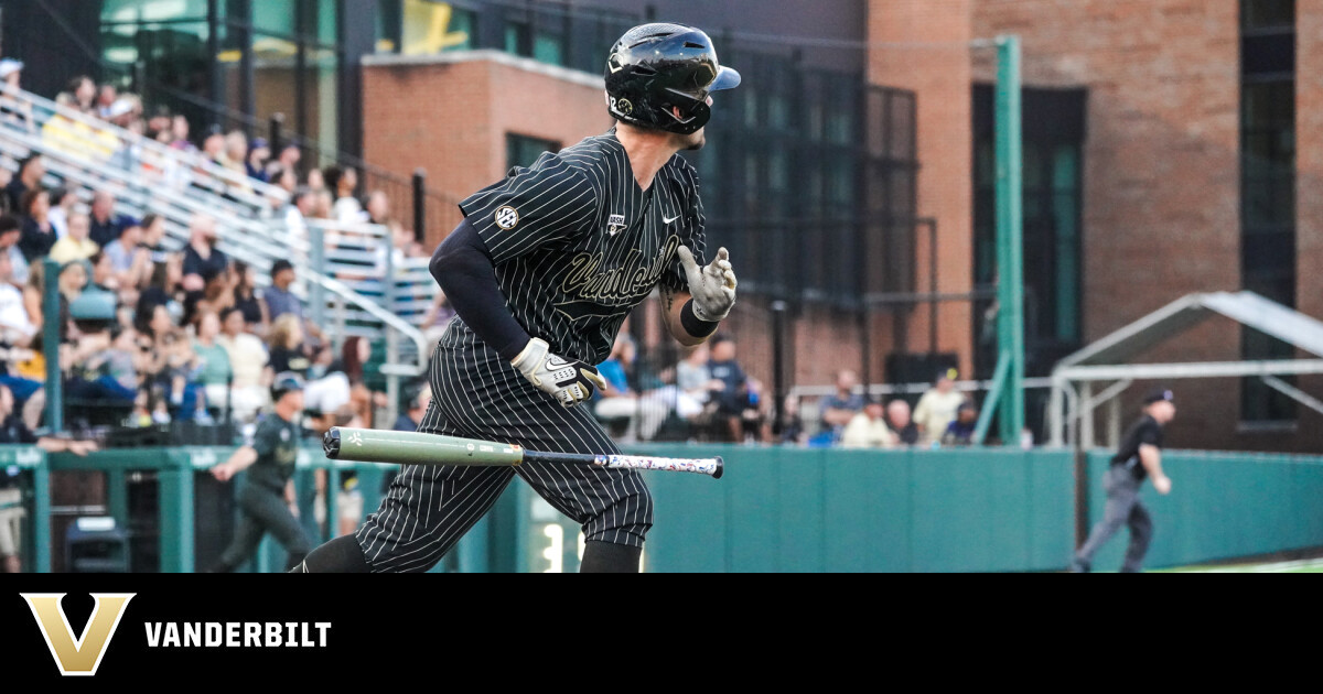 Vanderbilt Baseball  Dansby Swanson to be Inducted into Vanderbilt  Athletics Hall of Fame