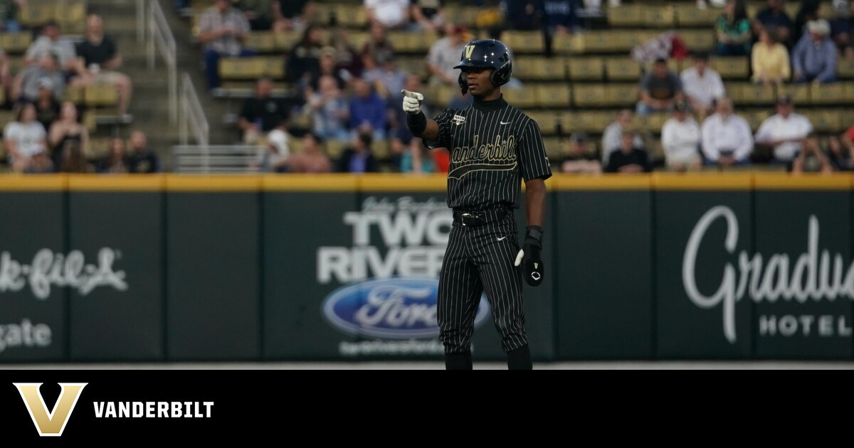 VandyBoys lose series opener, fall to Texas A&M 5-1 - The