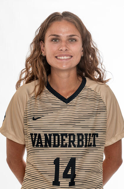 Mia Castillo - Soccer - Vanderbilt University Athletics