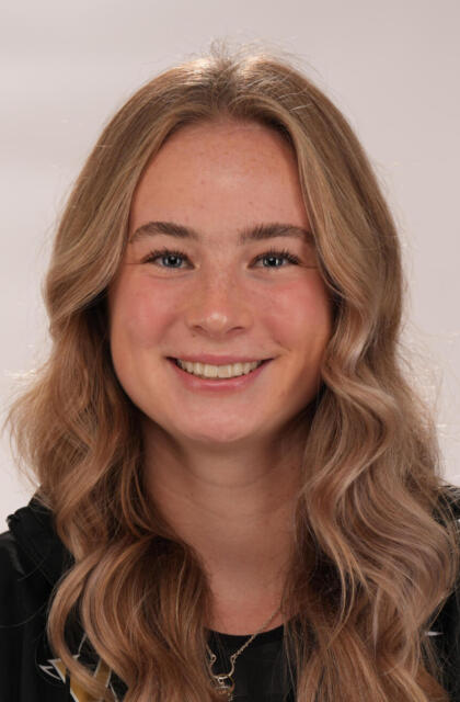 Emma Curry - Women's Cross Country - Vanderbilt University Athletics