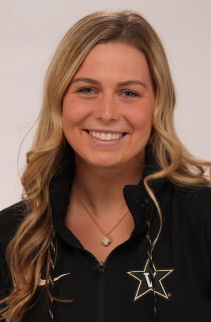 Caroline Mercer - Swimming - Vanderbilt University Athletics