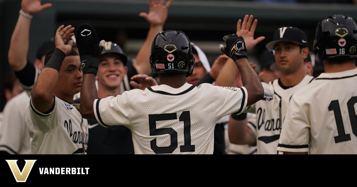 Vanderbilt Baseball  Commodores Top Hilltoppers