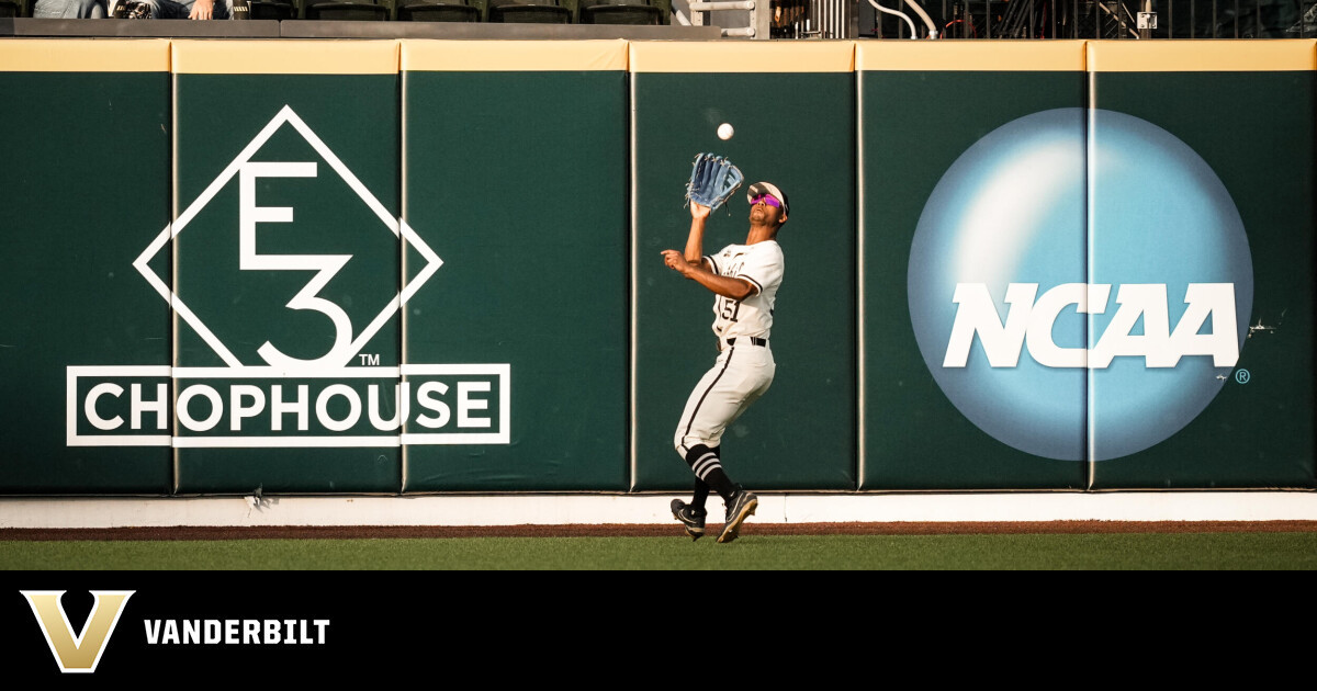 Vanderbilt's Bradfield earns second Gold Glove award, Baseball