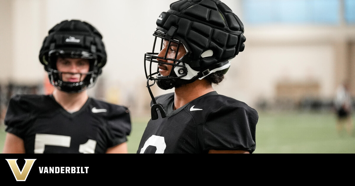 The Best Gear on X: Vanderbilt Baseball broke out these Black and