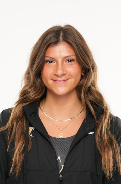 Gianna Leone - Women's Cross Country - Vanderbilt University Athletics
