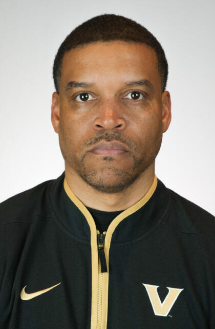Kenneth Mangrum - Men's Basketball - Vanderbilt University Athletics