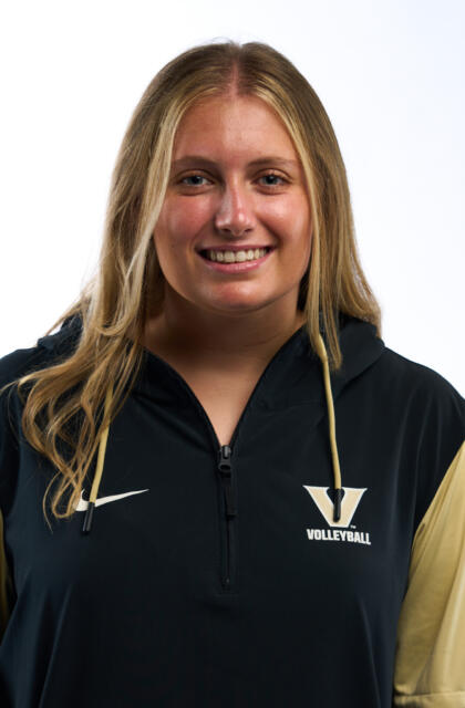 Isabella Bareford - Volleyball - Vanderbilt University Athletics