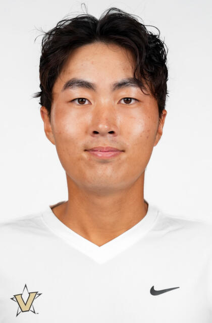 Hoyoung Roh - Men's Tennis - Vanderbilt University Athletics