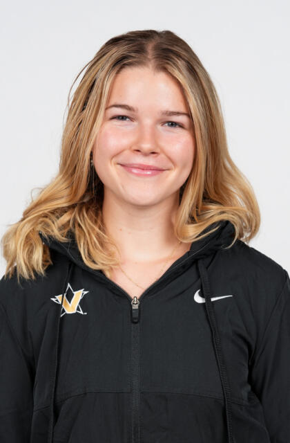 Isabella Dagrosa - Women's Track and Field - Vanderbilt University Athletics