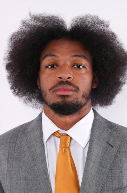 Derek Kee - Football - Vanderbilt University Athletics