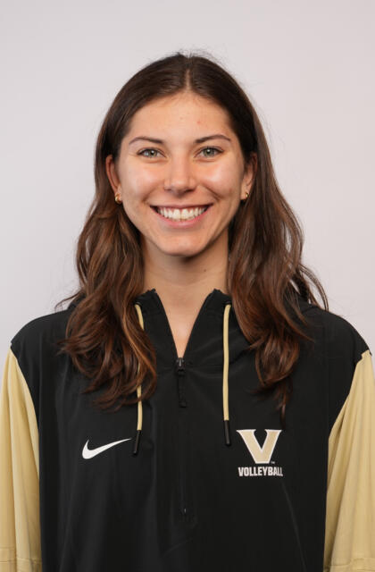 Carly Hendrickson - Volleyball - Vanderbilt University Athletics