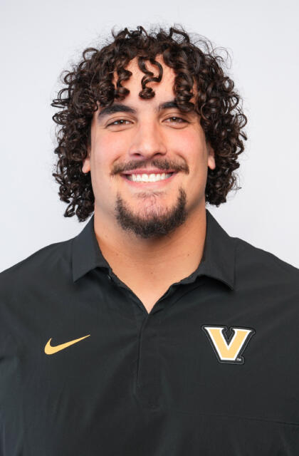 Cade McConnell - Football - Vanderbilt University Athletics