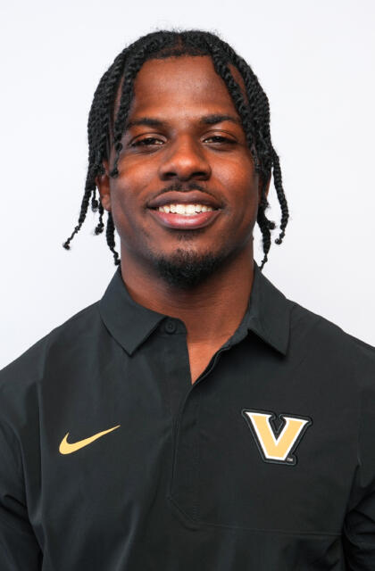 Mustafa Dannett - Football - Vanderbilt University Athletics