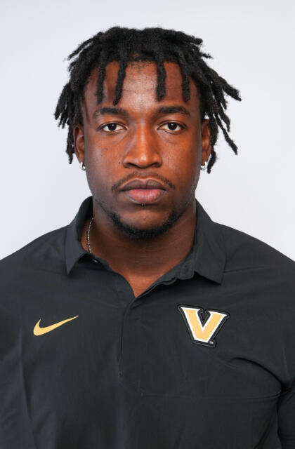 Clinton Azubuike - Football - Vanderbilt University Athletics